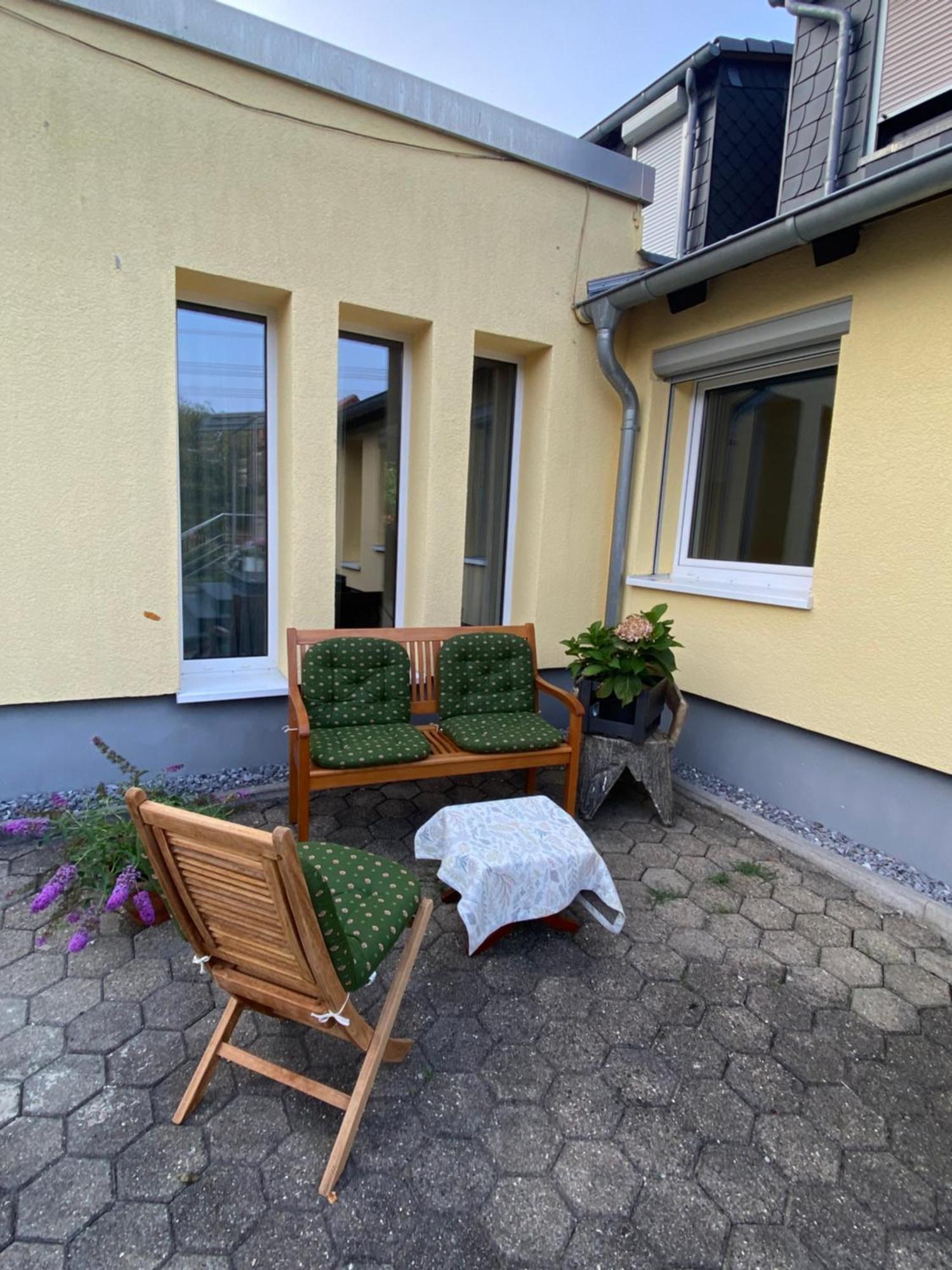 Zentrales Modernes Apartment, Naehe Zoo Und Stadion Dortmund Eksteriør billede