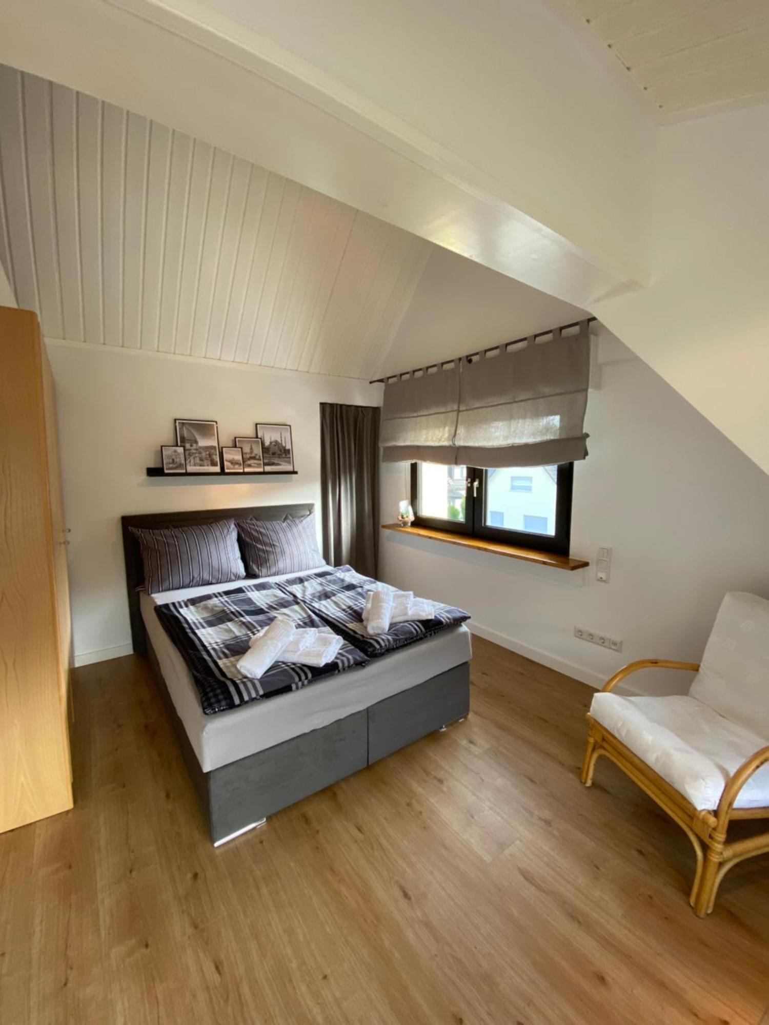 Zentrales Modernes Apartment, Naehe Zoo Und Stadion Dortmund Eksteriør billede